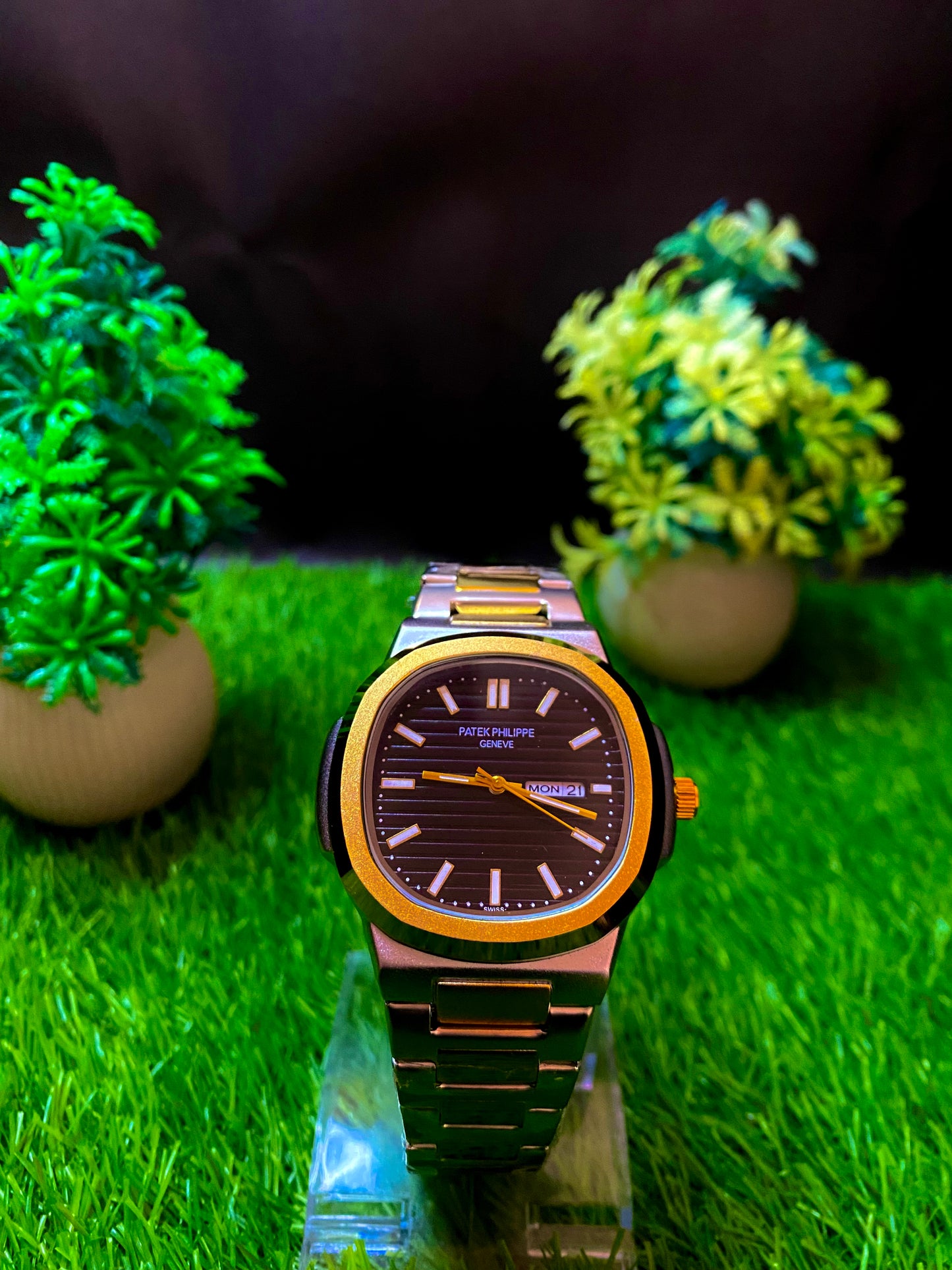 Patek Philippe Premium Watch – Brown Dial – Gold & White Chain