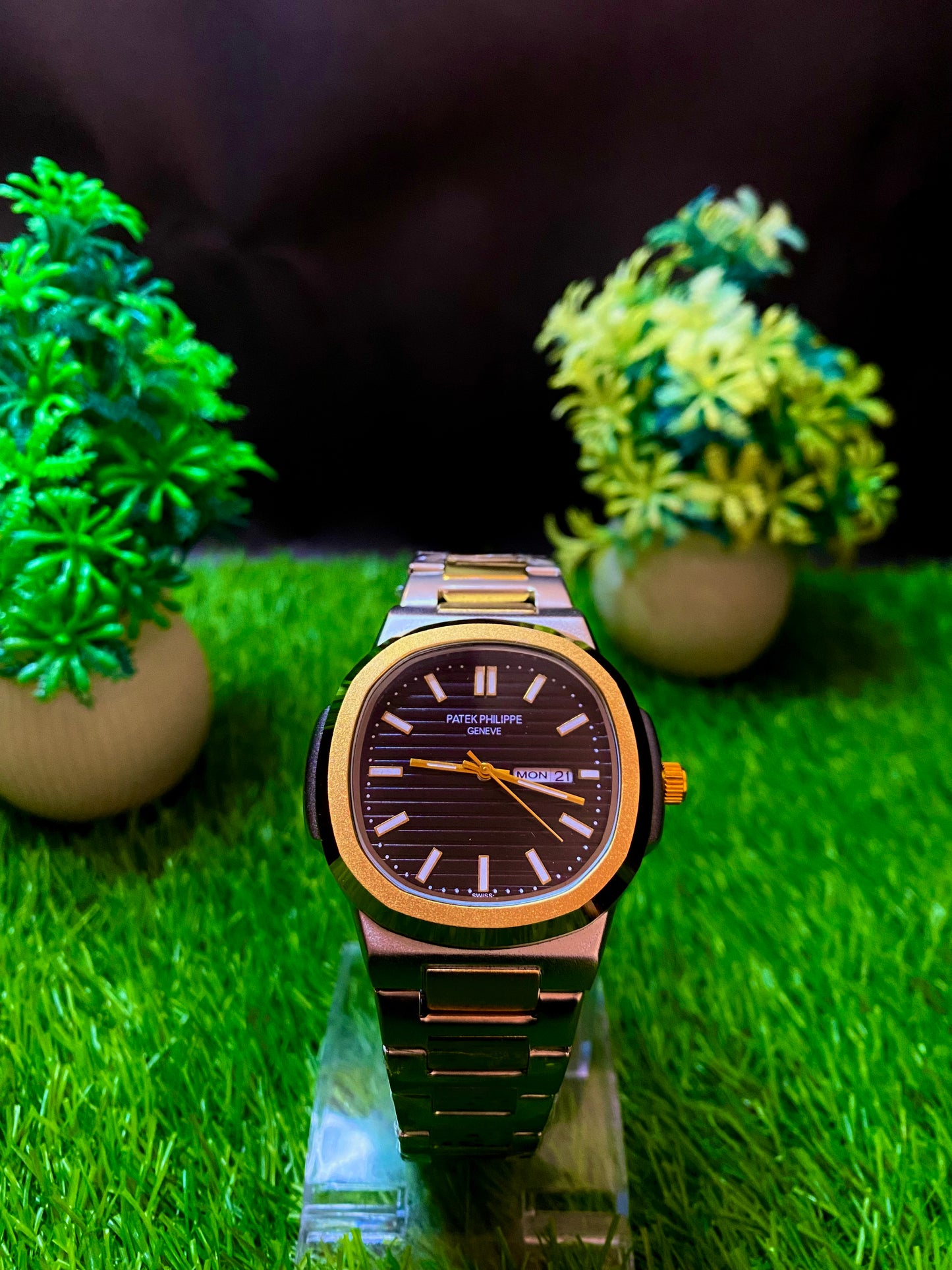 Patek Philippe Premium Watch – Brown Dial – Gold & White Chain