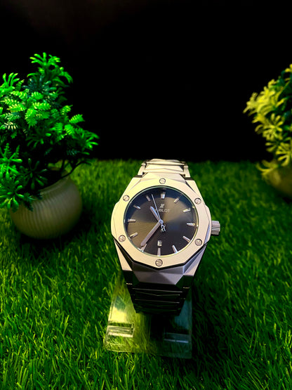 Hublot Premium Watch – Luxury Diamond Cut Chain – Black Dial